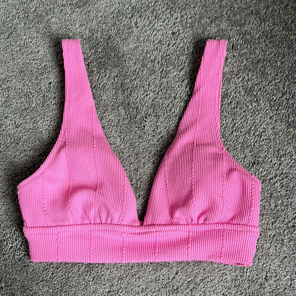 Pink Ribbed Women's Bikini Top - Picture 1 of 3
